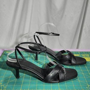 Massimo Dutti leather open toe strappy kitten heels